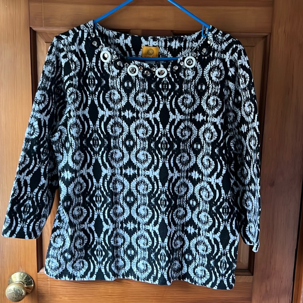 Ruby Rd. Stretchy Decorative Neckline 3/4 length sleeve Blouse